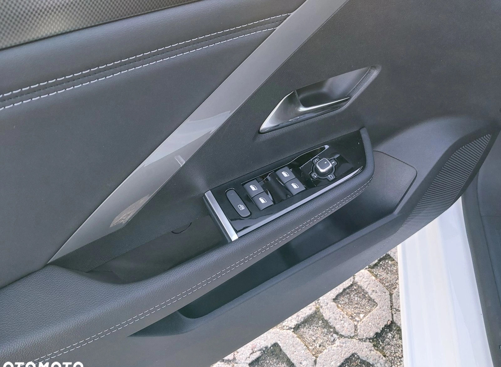 Opel Astra cena 135800 przebieg: , rok produkcji 2024 z Karlino małe 379